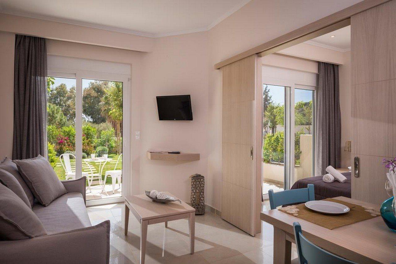 Mear Apartments And Studios Gialos  Extérieur photo